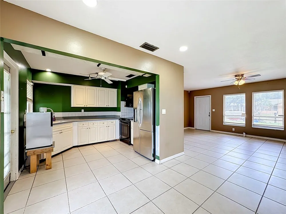 839 SOUTHERN PINE LANE Sarasota, FL 34243