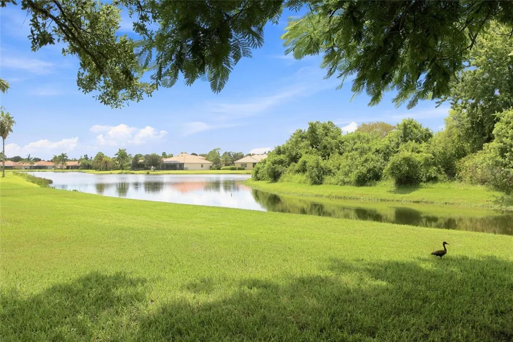 616 COUNTRY MEADOWS WAY Bradenton, FL 34212