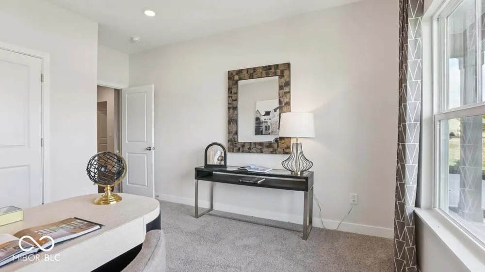 6101 Camarillo Drive Whitestown, IN 46075