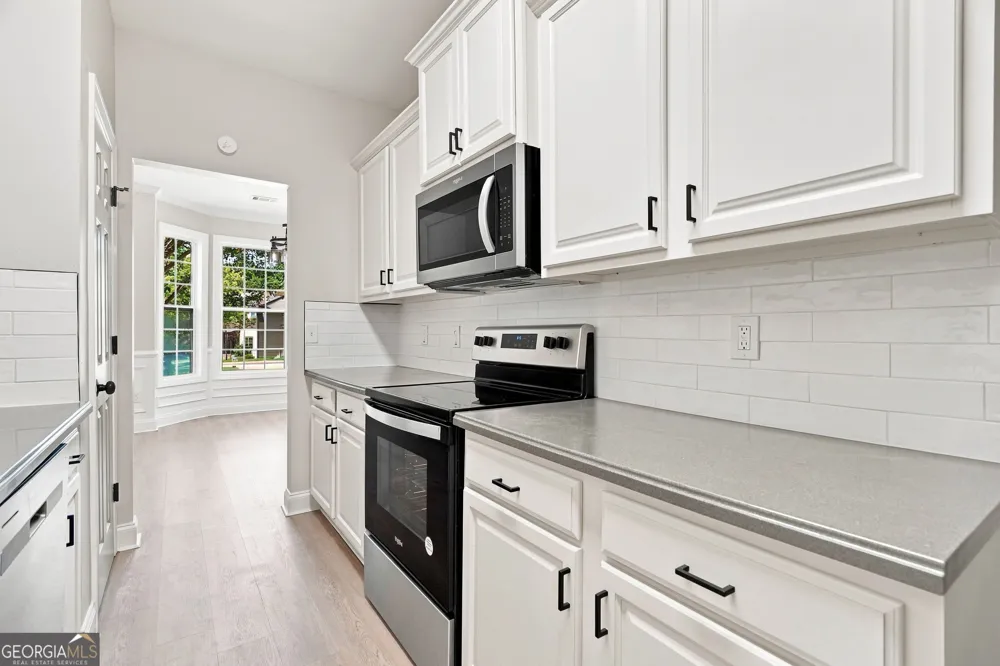 9051 Bayrose CIR East Point, GA 30344