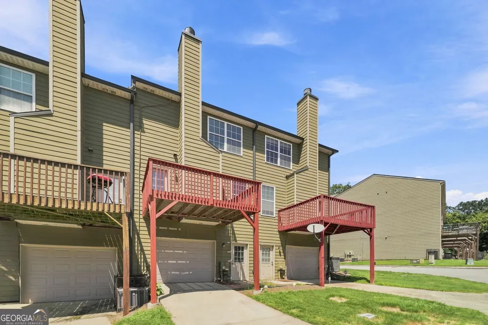 9051 Bayrose CIR East Point, GA 30344
