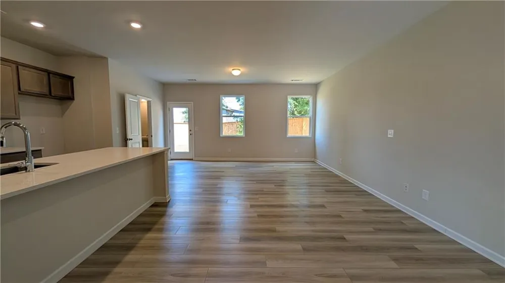 521 Hayes Lane Canton, GA 30115