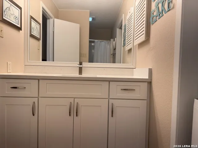 1256 COUGAR DR #6 Canyon Lake, TX 78133