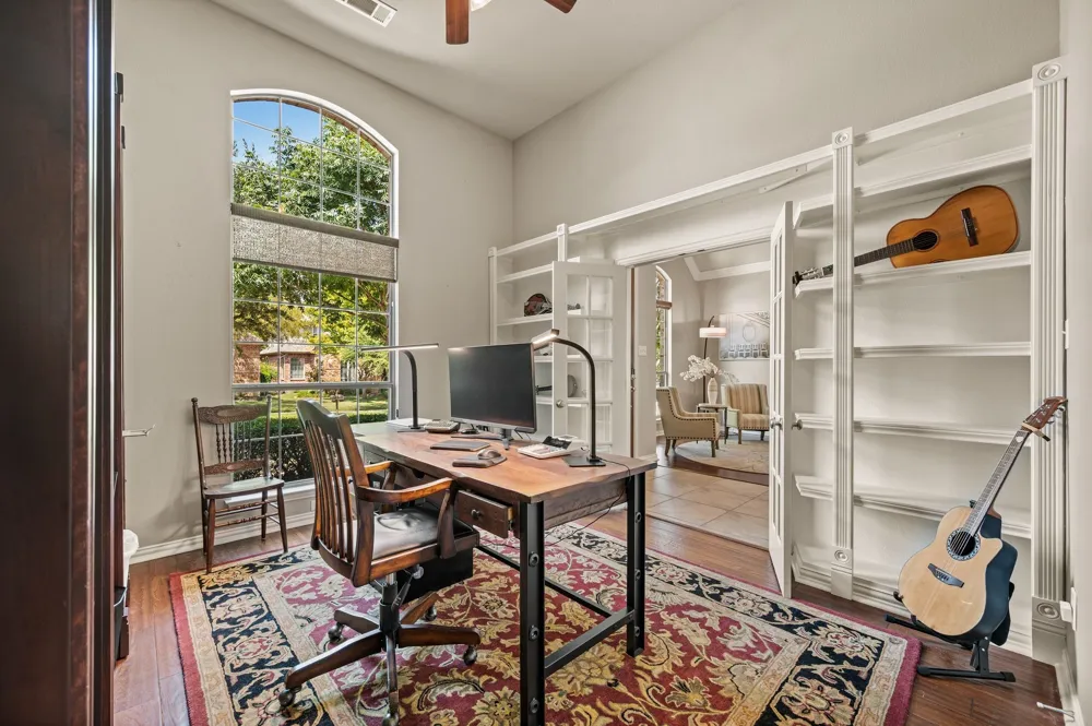 8424 Jefferson Way Lantana, TX 76226