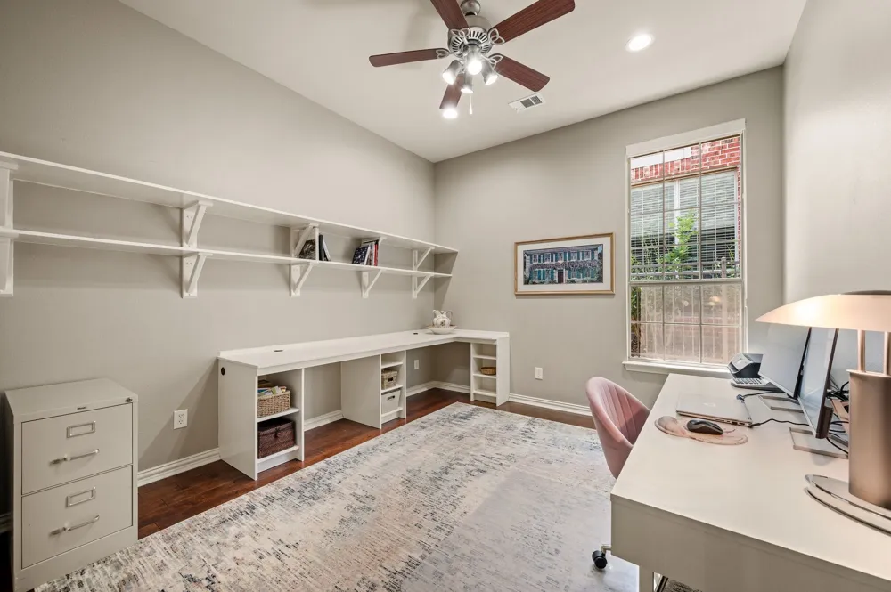 8424 Jefferson Way Lantana, TX 76226