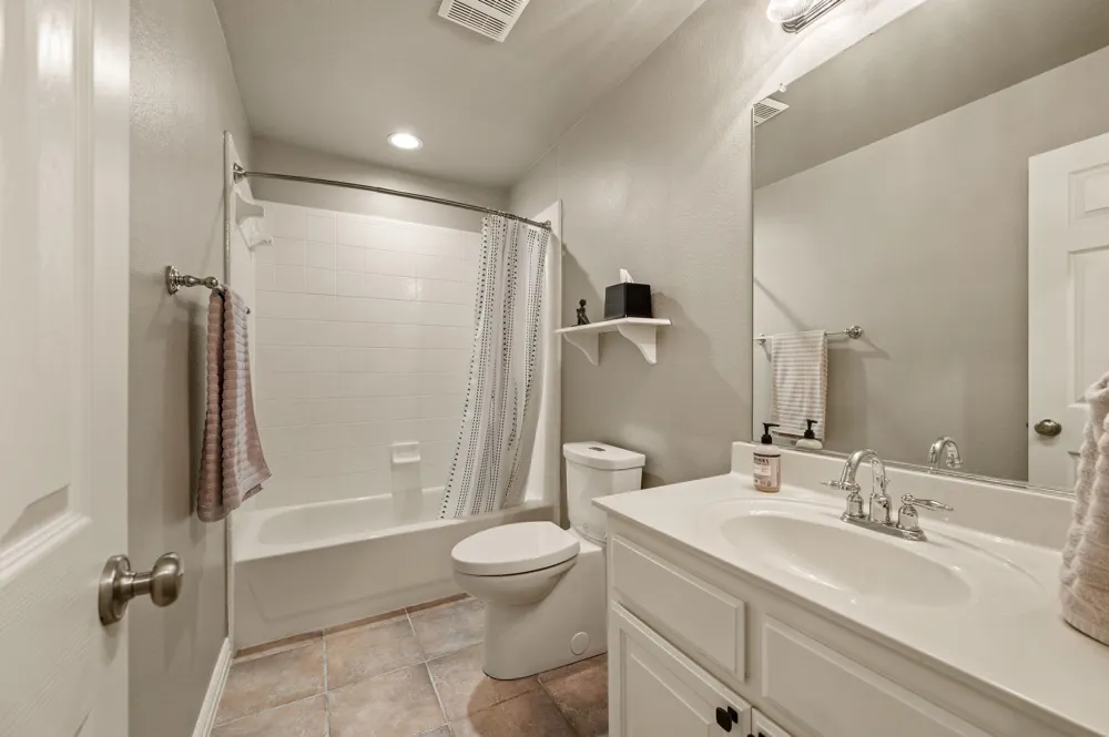 8424 Jefferson Way Lantana, TX 76226