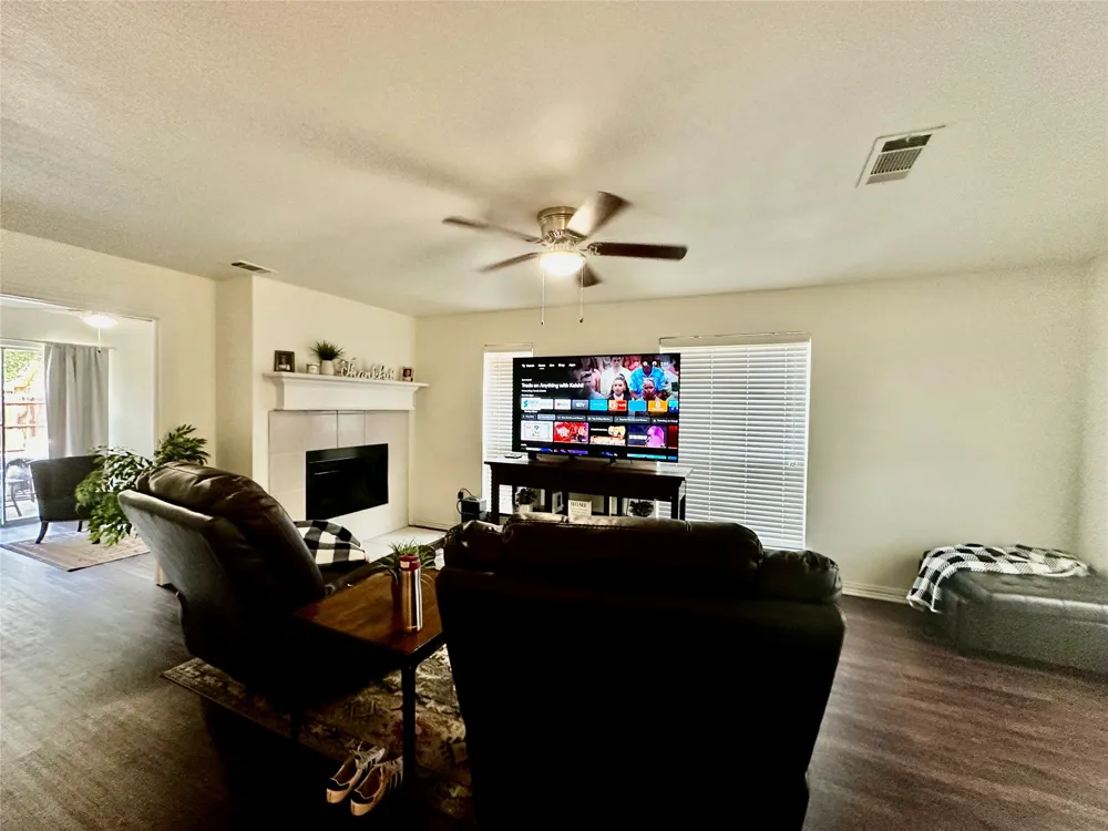 4707 Valleyview Drive Mansfield, TX 76063