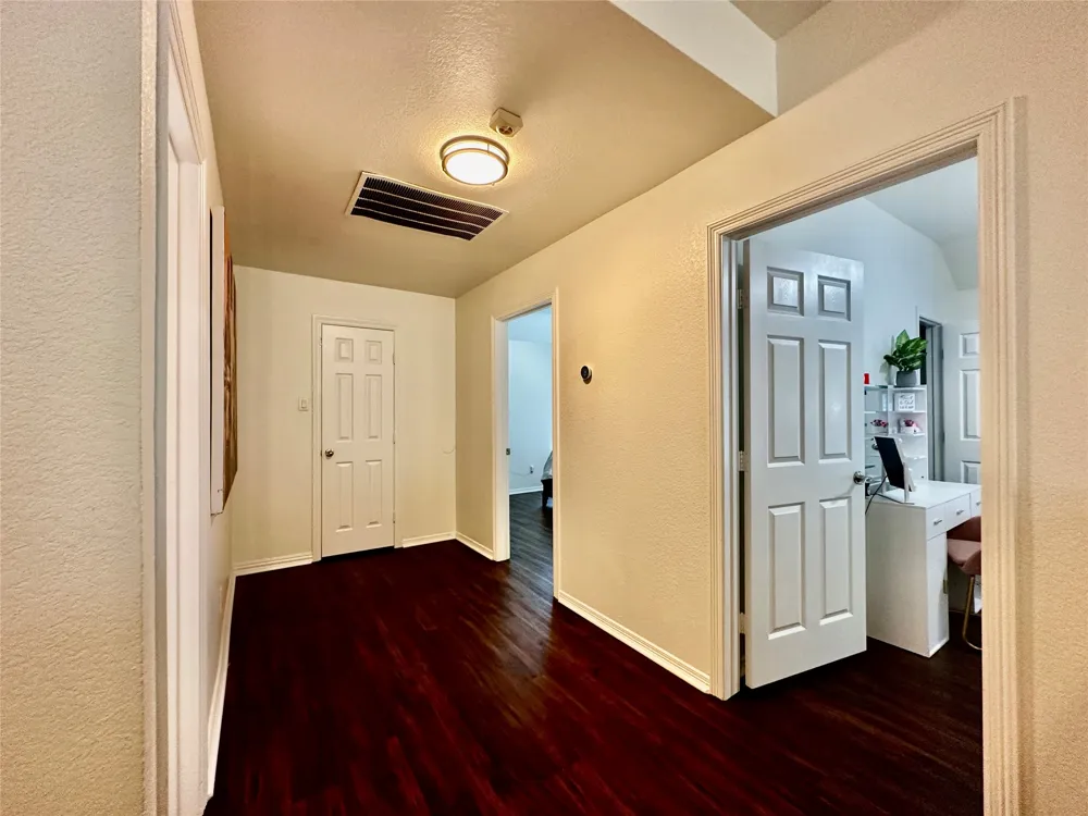 4707 Valleyview Drive Mansfield, TX 76063