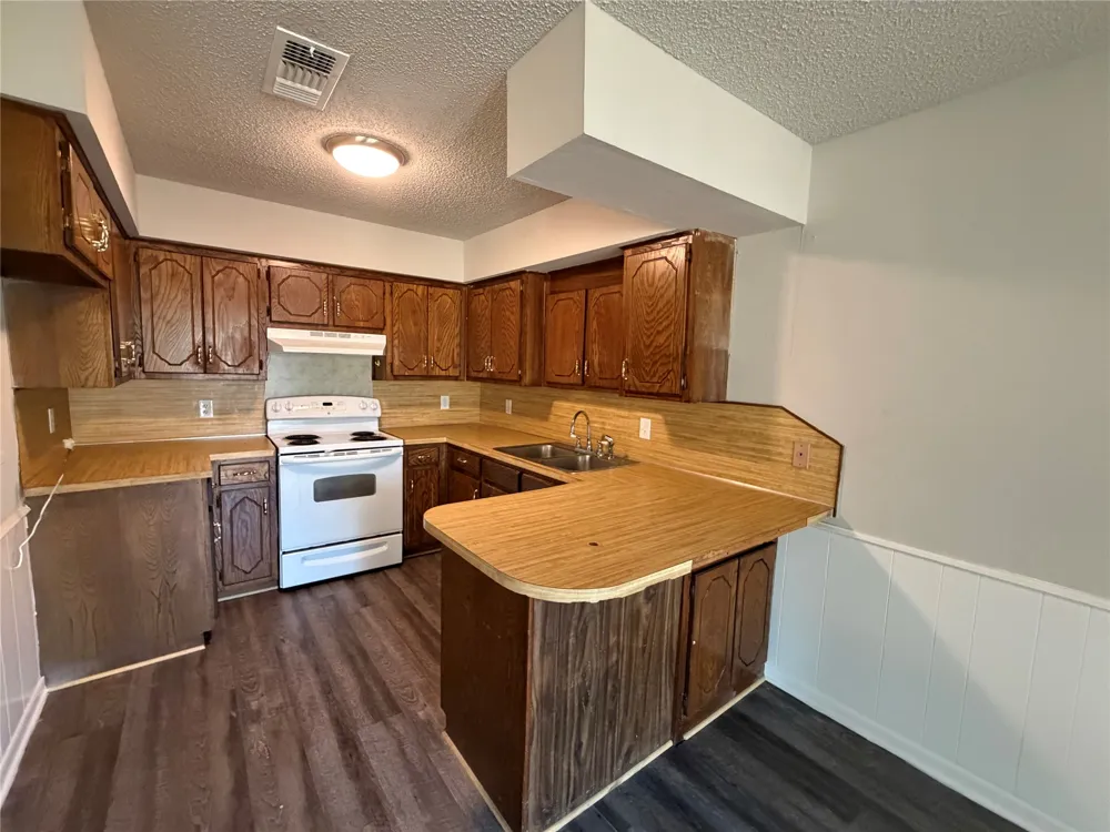 2318 Alexander Street Sherman, TX 75092