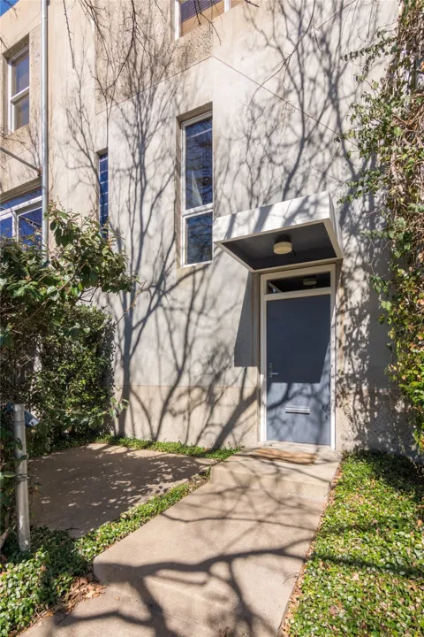 4401 Travis Street #1
