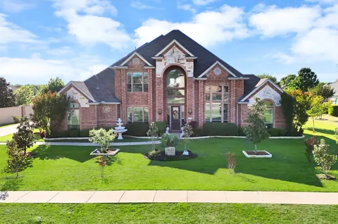 1611 Mustang Court