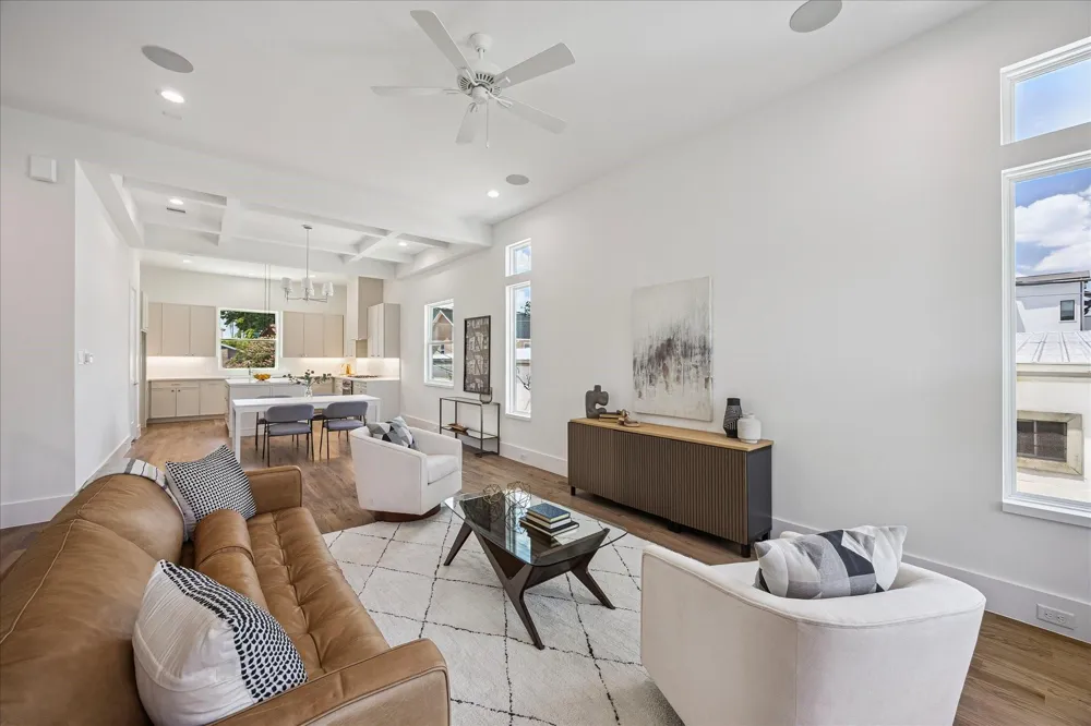 306 Fowler Street Houston, TX 77007