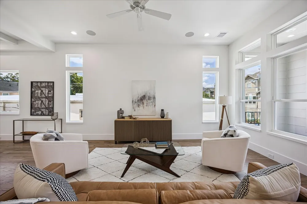 306 Fowler Street Houston, TX 77007