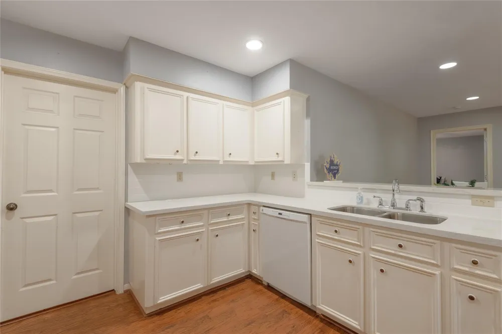 2232 Azalea Circle BLANK Huntsville, TX 77340