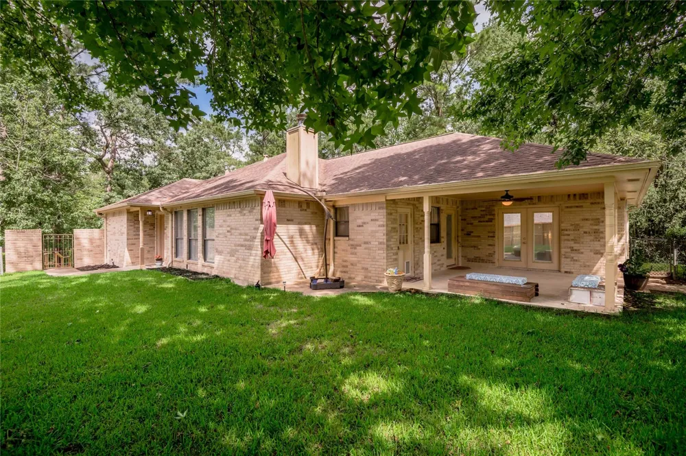 2232 Azalea Circle BLANK Huntsville, TX 77340
