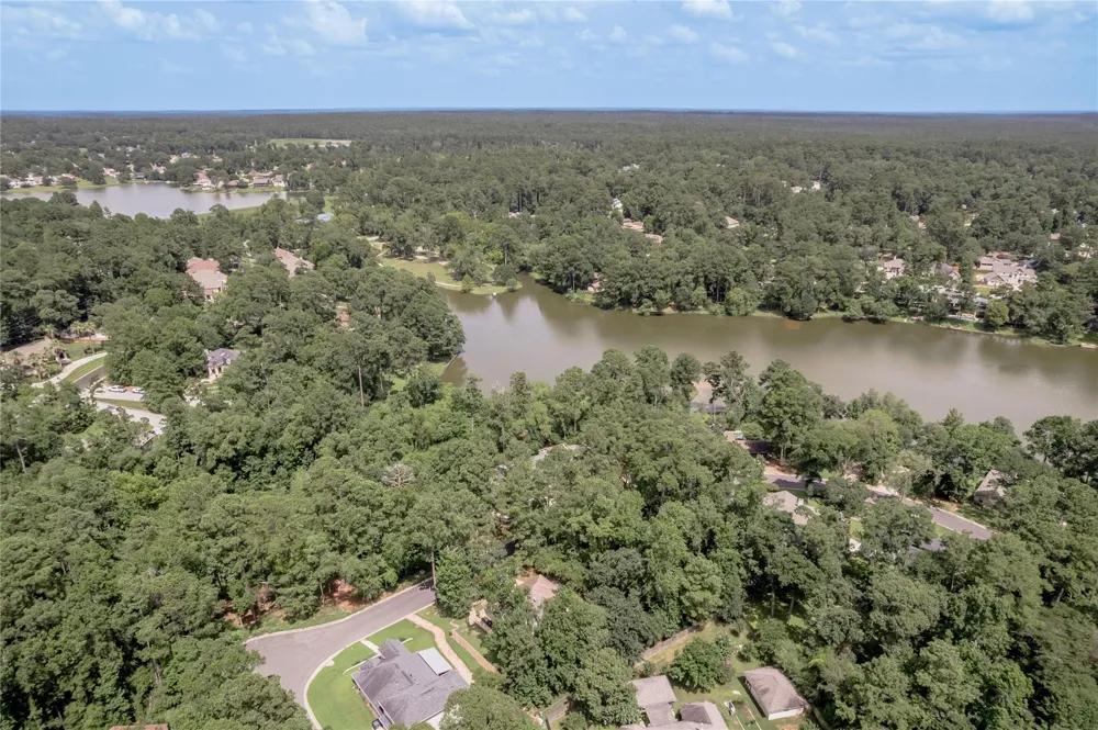 2232 Azalea Circle BLANK Huntsville, TX 77340