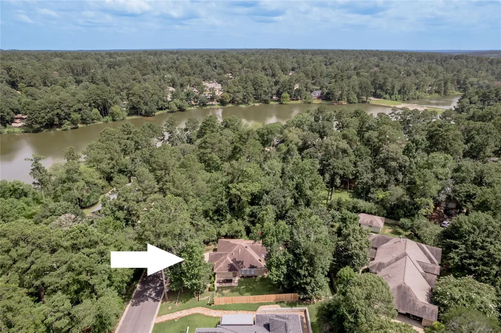 2232 Azalea Circle BLANK Huntsville, TX 77340