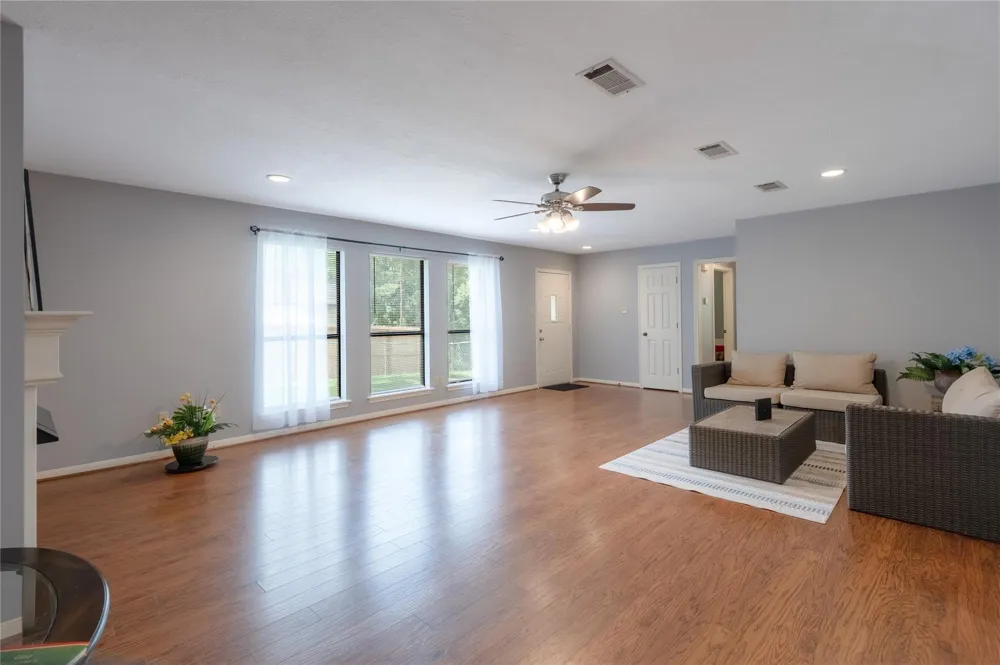 2232 Azalea Circle BLANK Huntsville, TX 77340