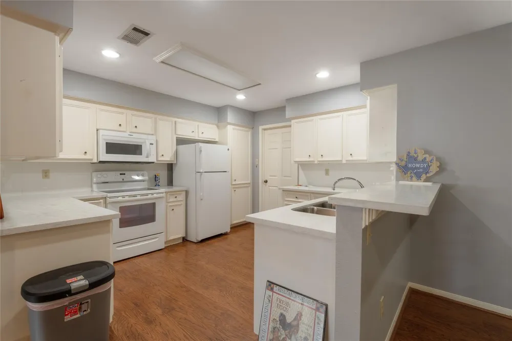 2232 Azalea Circle BLANK Huntsville, TX 77340