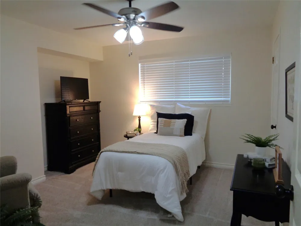 2502 20th Street Texas City, TX 77590