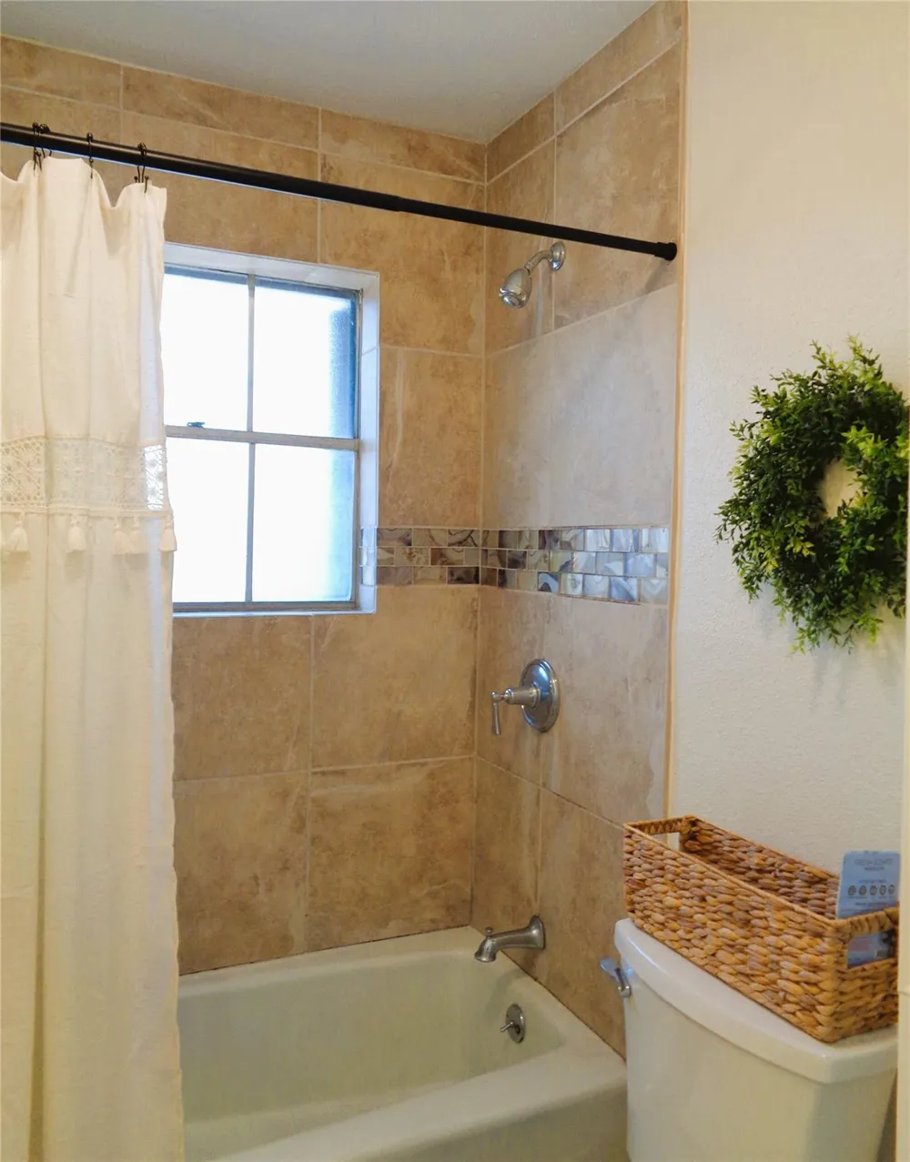 2502 20th Street Texas City, TX 77590