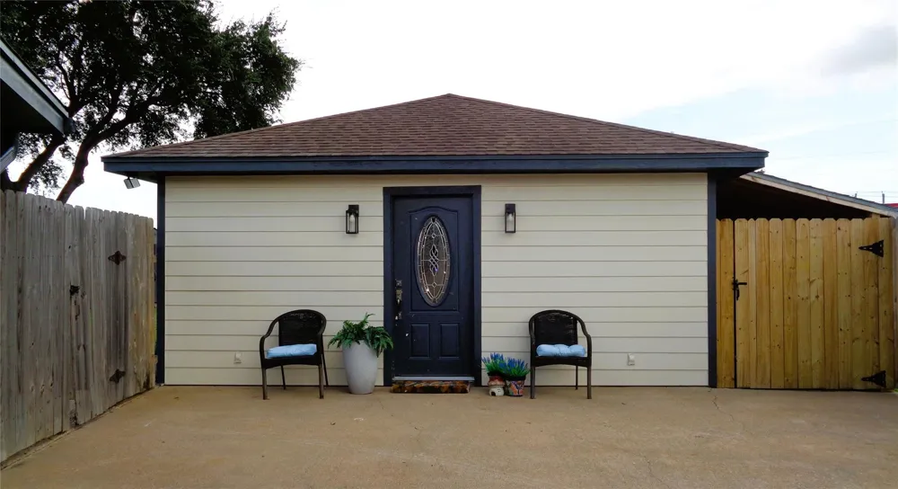 2502 20th Street Texas City, TX 77590