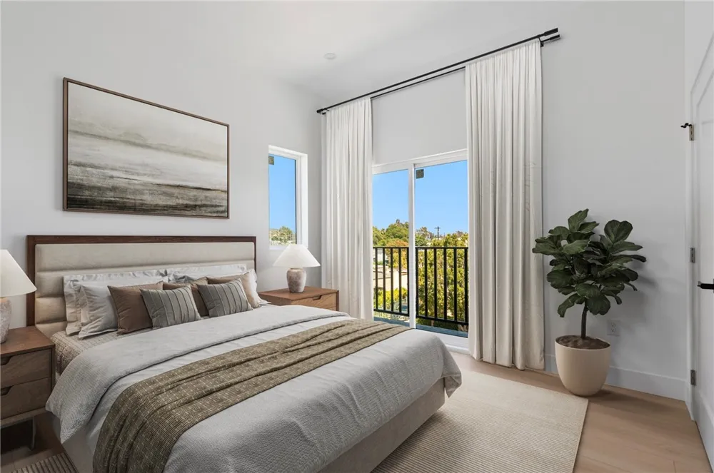2637 S Garth #4 Los Angeles, CA 90034