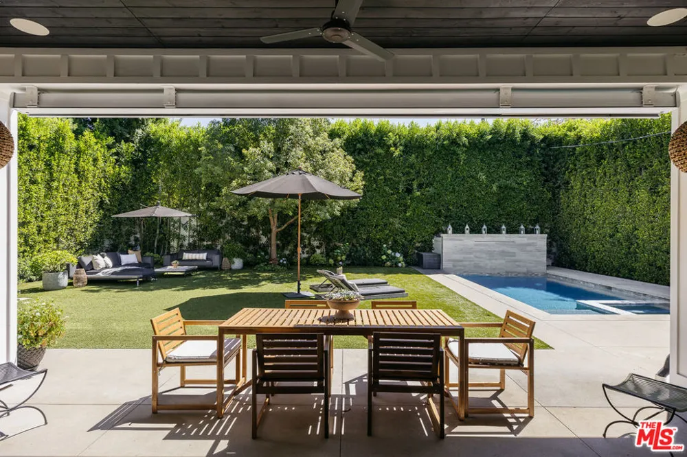 12406 Milbank Street Los Angeles, CA 91604