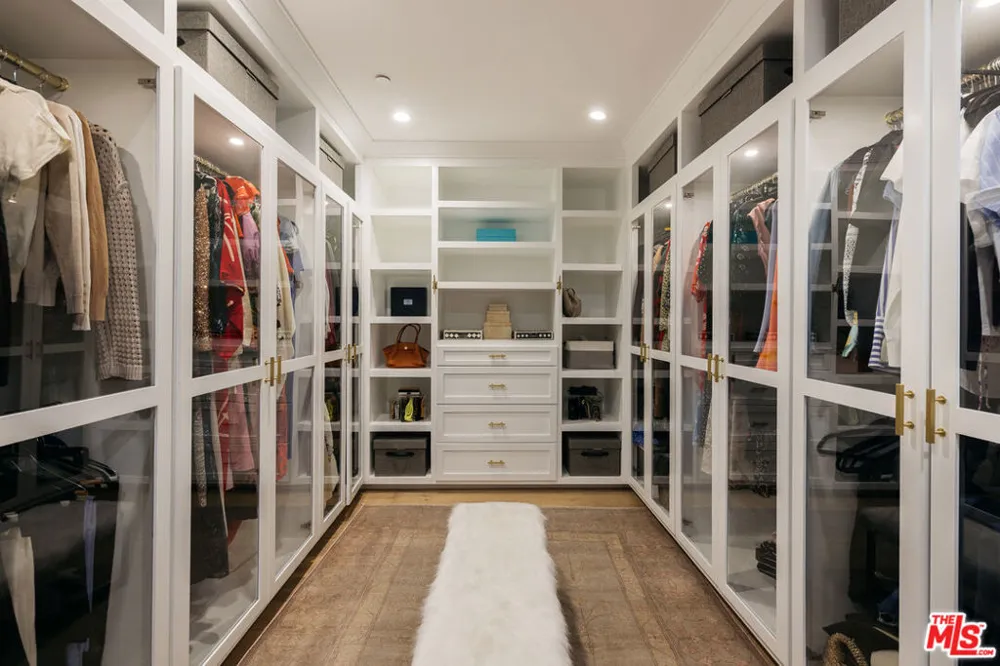 12406 Milbank Street Los Angeles, CA 91604