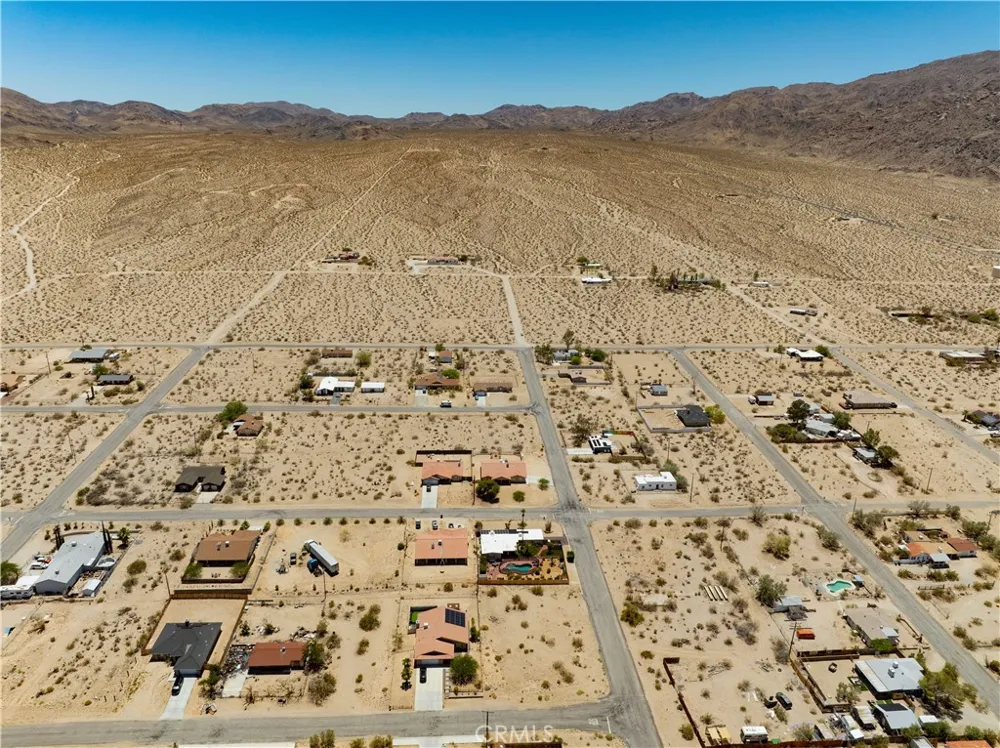 74811 Aladdin Drive 29 Palms, CA 92277
