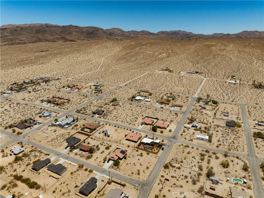 74811 Aladdin Drive 29 Palms, CA 92277