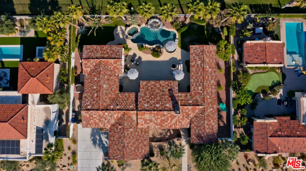 1062 Bella Vista Vista Palm Springs, CA 92264
