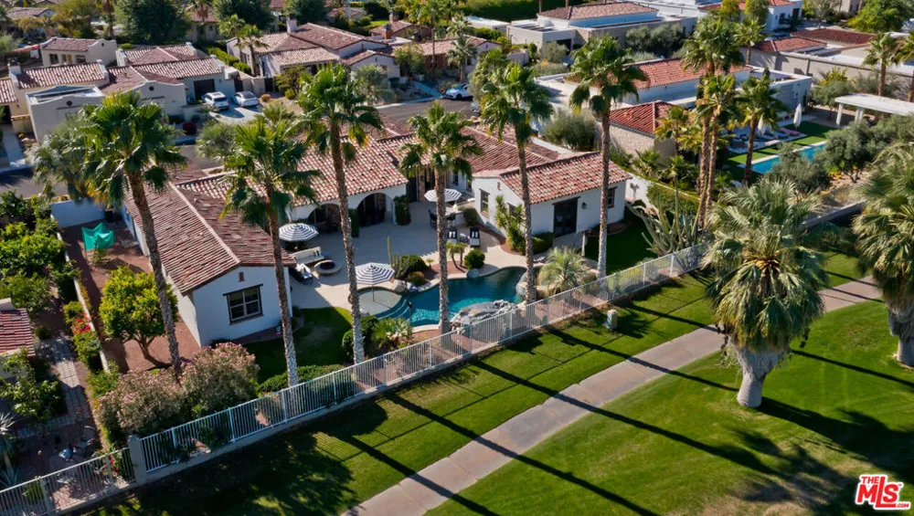 1062 Bella Vista Vista Palm Springs, CA 92264