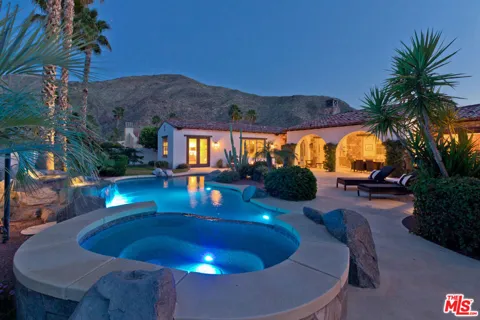 1062 Bella Vista Vista