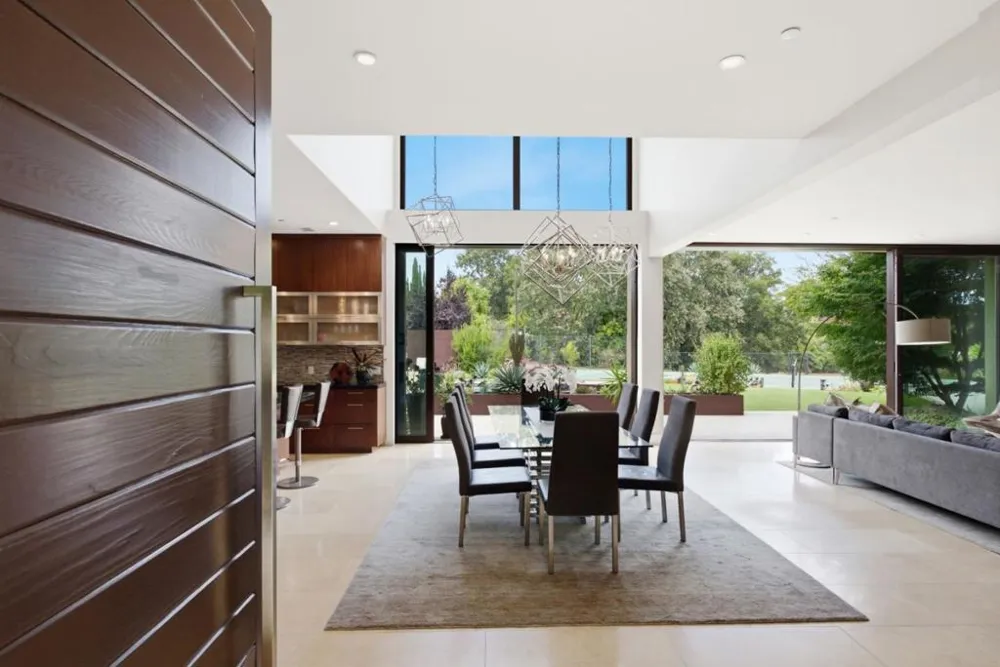 12271 Hilltop Drive Los Altos Hills, CA 94024