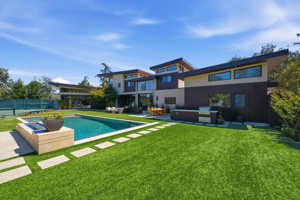 12271 Hilltop Drive Los Altos Hills, CA 94024