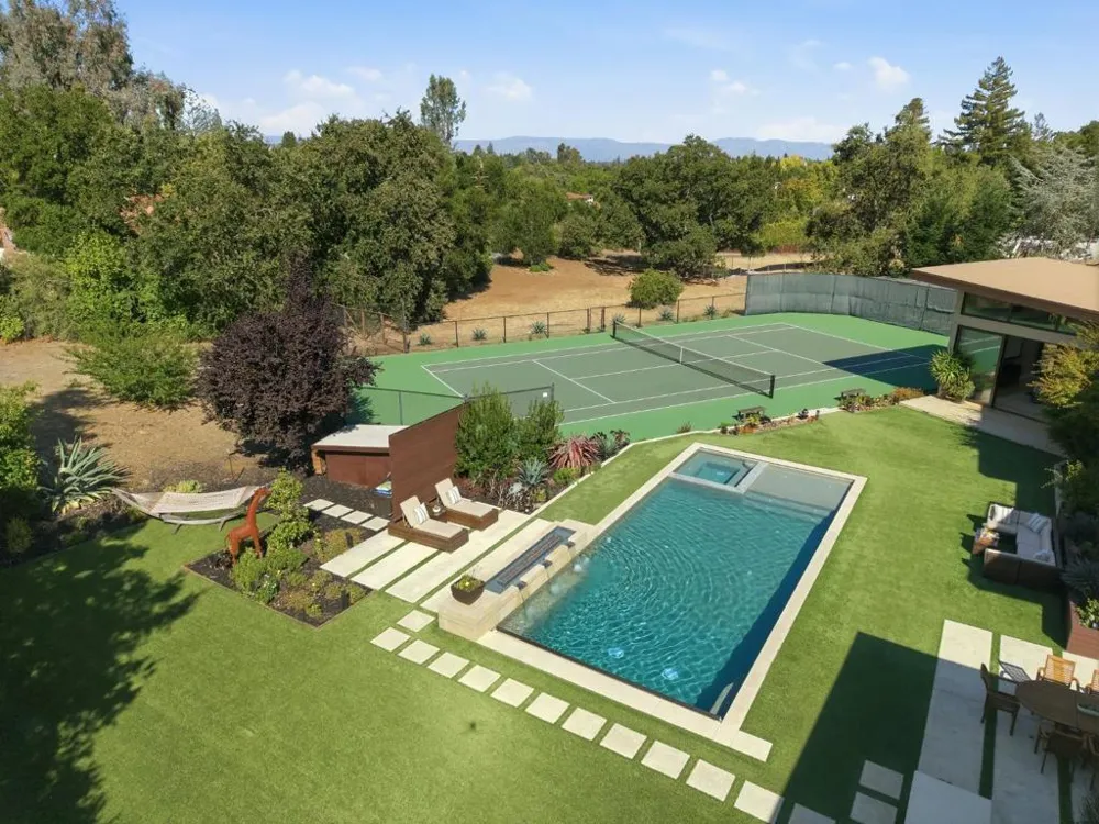 12271 Hilltop Drive Los Altos Hills, CA 94024