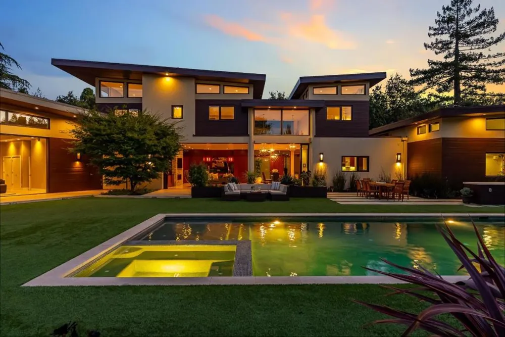 12271 Hilltop Drive Los Altos Hills, CA 94024