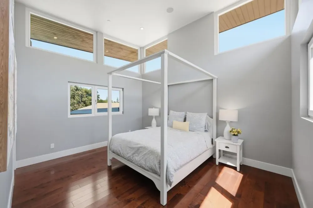 12271 Hilltop Drive Los Altos Hills, CA 94024