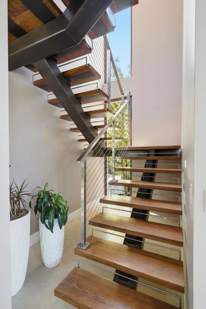 12271 Hilltop Drive Los Altos Hills, CA 94024