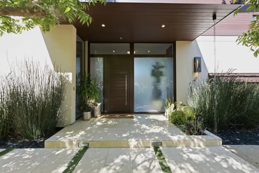 12271 Hilltop Drive Los Altos Hills, CA 94024