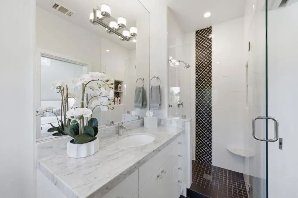 12271 Hilltop Drive Los Altos Hills, CA 94024