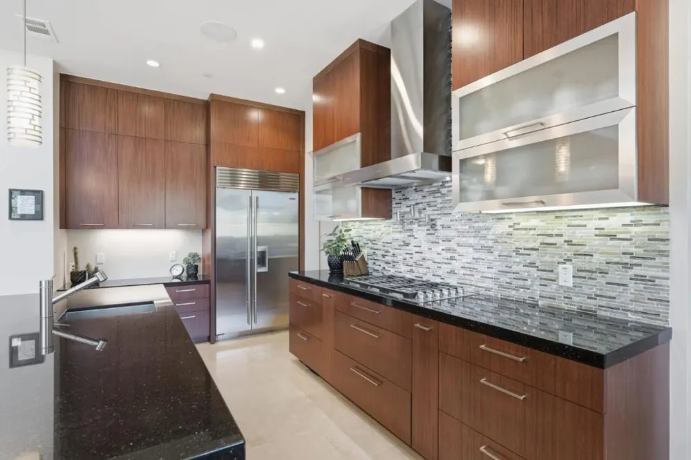 12271 Hilltop Drive Los Altos Hills, CA 94024