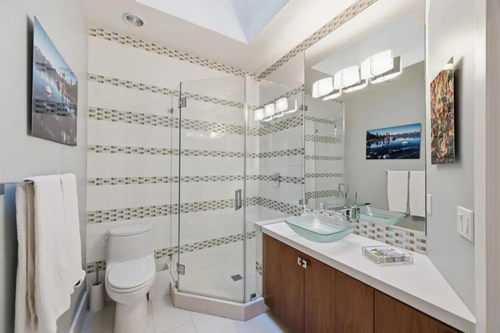 12271 Hilltop Drive Los Altos Hills, CA 94024