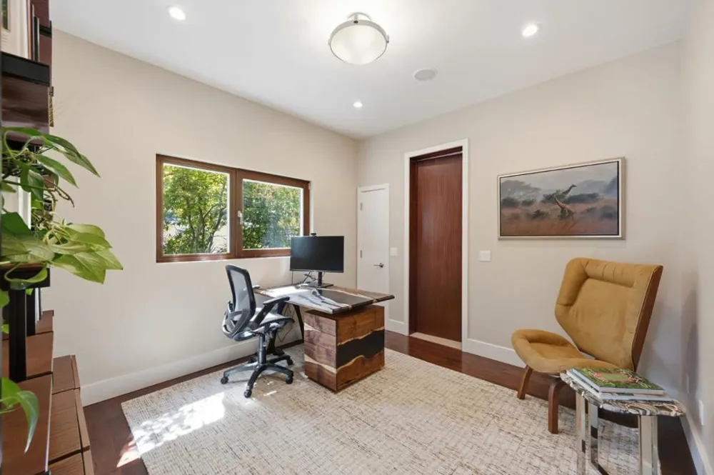 12271 Hilltop Drive Los Altos Hills, CA 94024