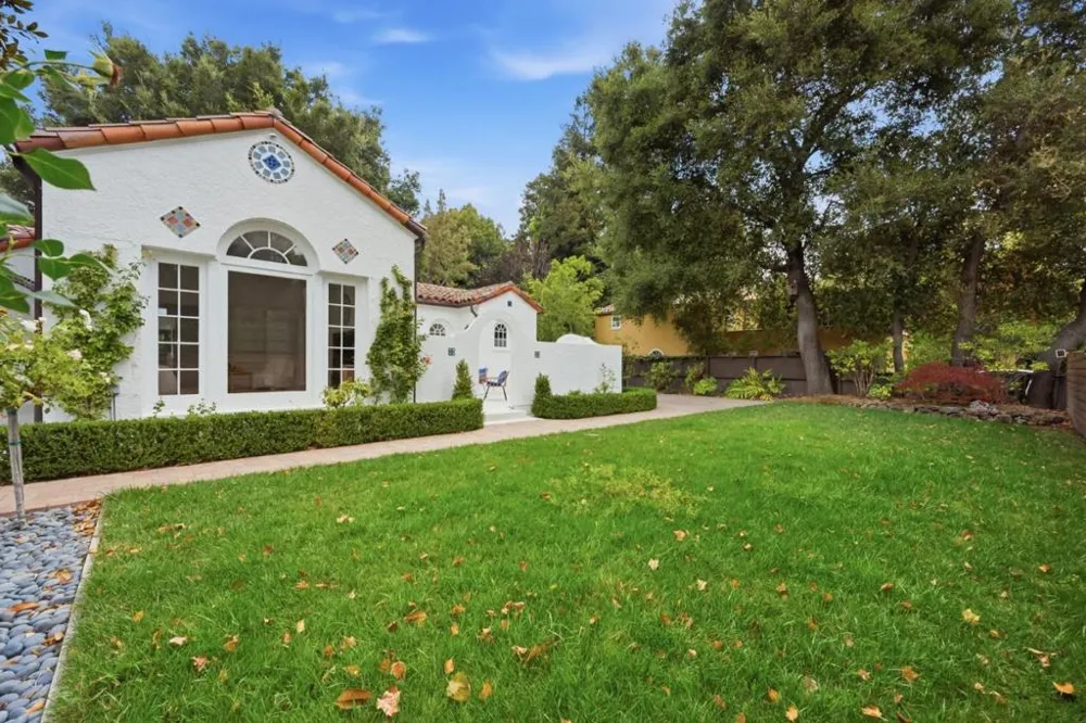 1535 Cowper Street Palo Alto, CA 94301
