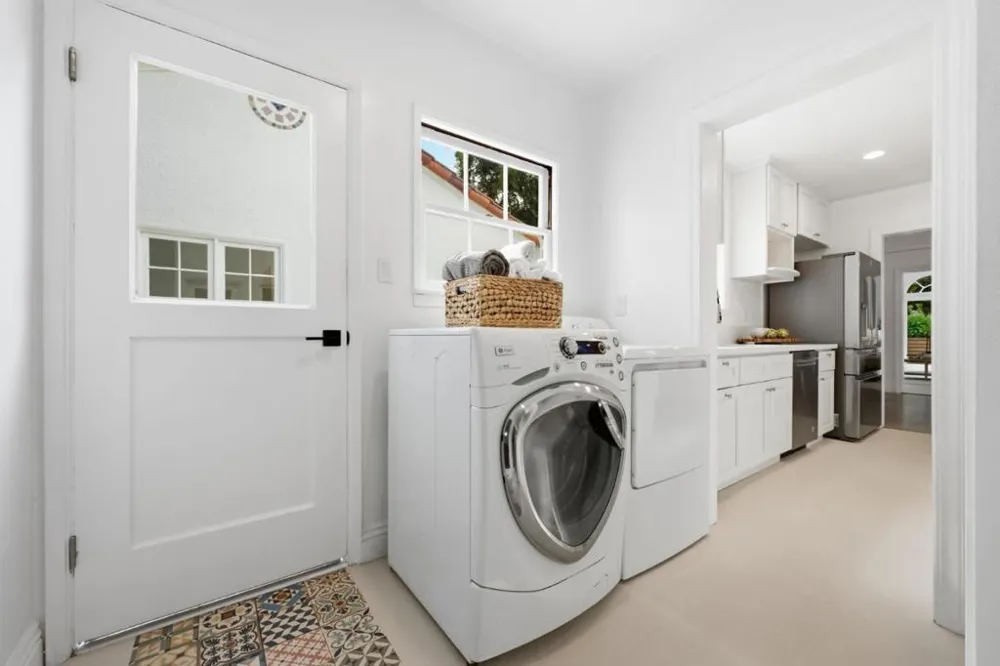 1535 Cowper Street Palo Alto, CA 94301