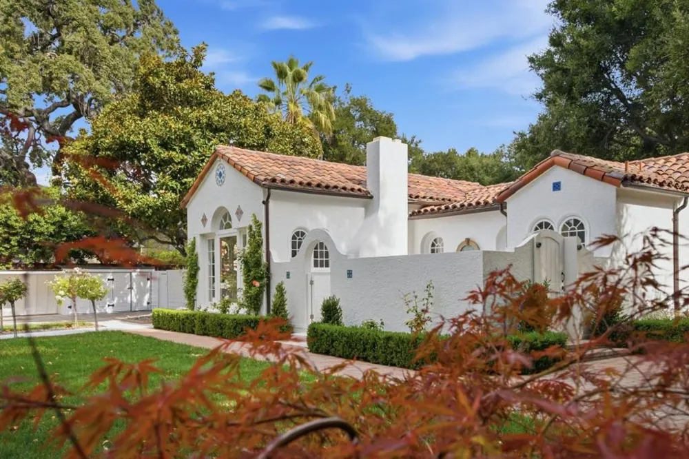 1535 Cowper Street Palo Alto, CA 94301