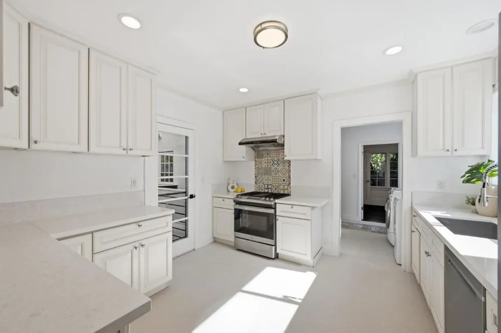 1535 Cowper Street Palo Alto, CA 94301