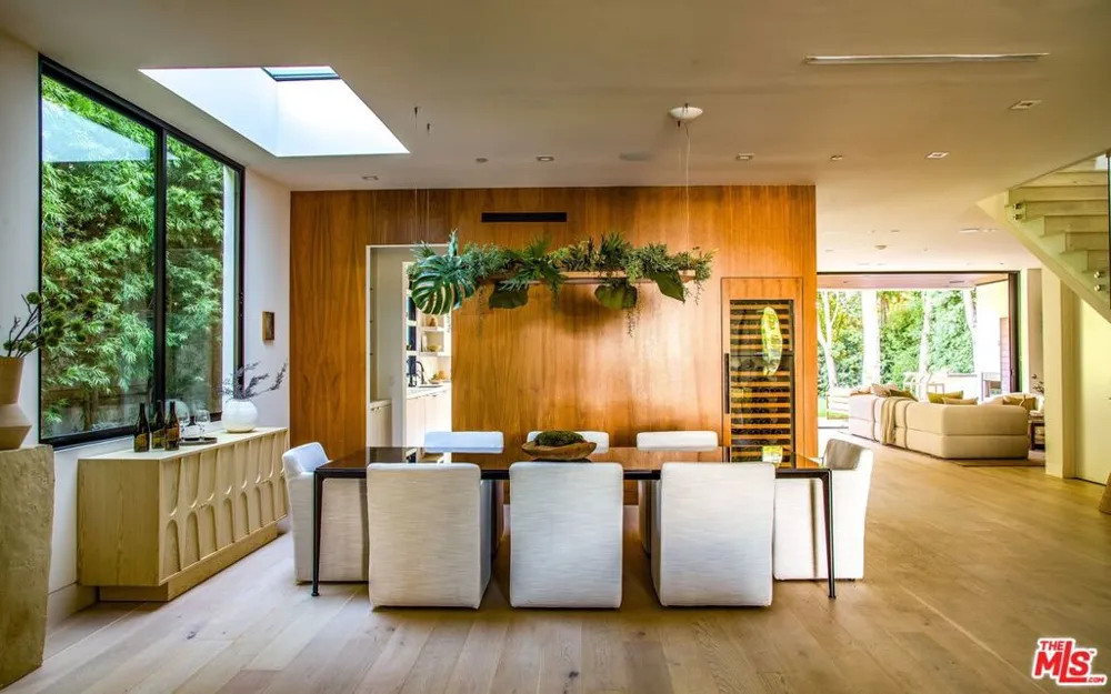 734 18th Street Santa Monica, CA 90402